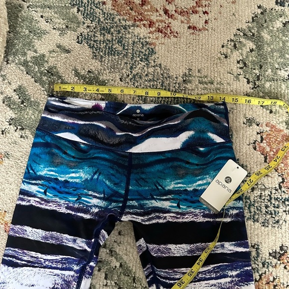 New Apana Women's Vibrant Multi Color Patterned Athletic Yoga Pants Leggings - Picture 5 of 14